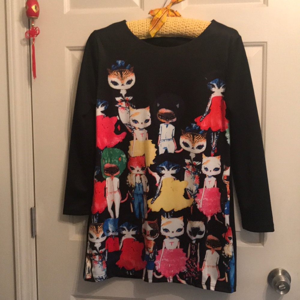 Black poly mini dress with fashion cats. Sz S New